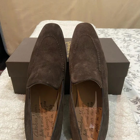 Brand new “Harris” pairs. Harris was an exclusive brand only for Barneys NewYork